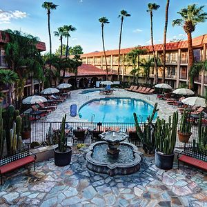 Doubletree Suites By Hilton Tucson-Williams Center